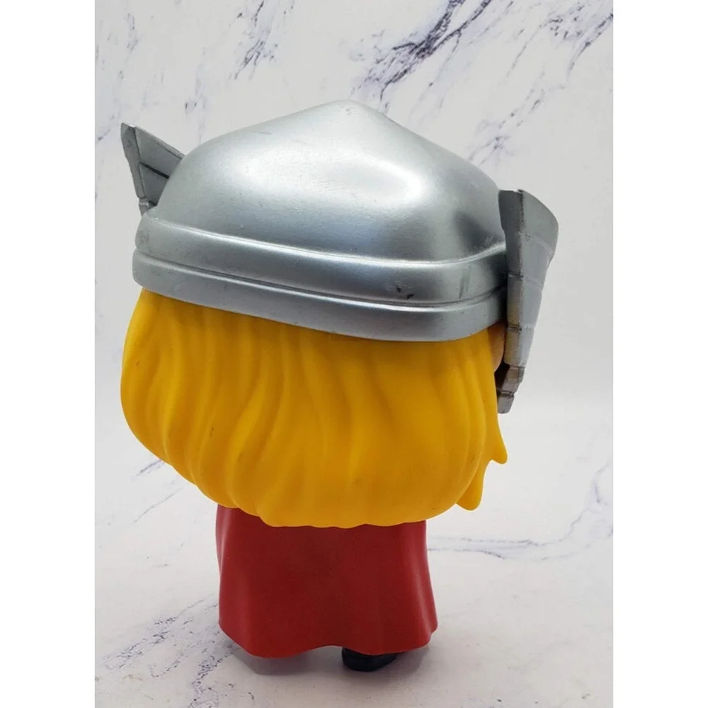 Funko POP! Marvel Christmas Holiday THOR #535